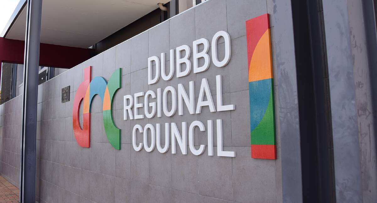 The project is a collaboration between Dubbo Regional Council and Infigen Energy. Photo: File. 
