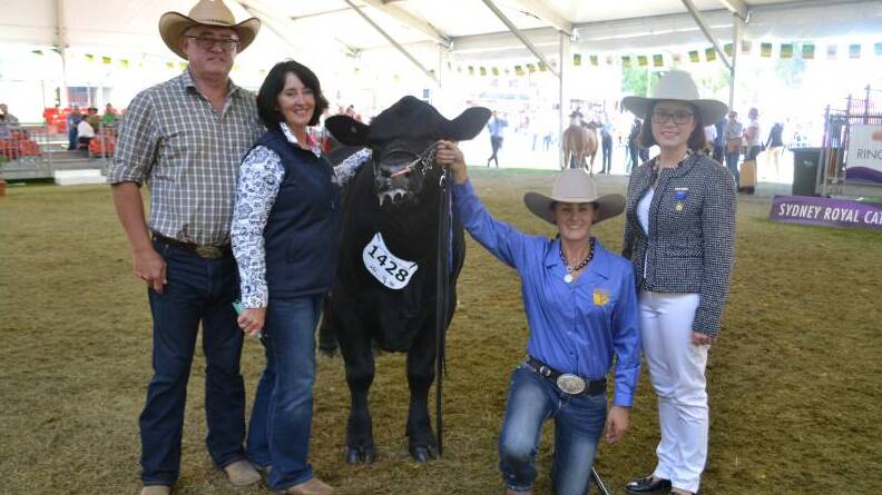 Daniel, Michelle and Rachael Wheeler of RDM Angus stud, Wellington, with their Other Recognised Breed Best Exhibit, RDM Extra Style. Judge Caitlin Berecry is also pictured.