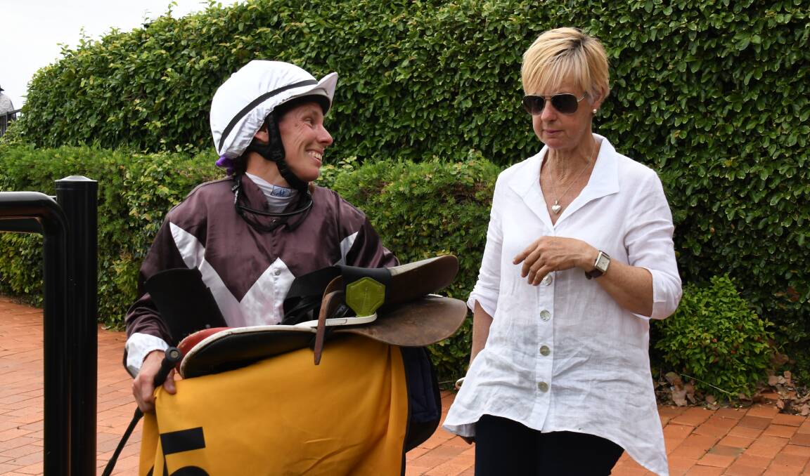 GETTING IT DONE: Kath Bell-Pitomac (left) and Gayna Williams combined to win at Narromine on Thursday. Photo: BELINDA SOOLE