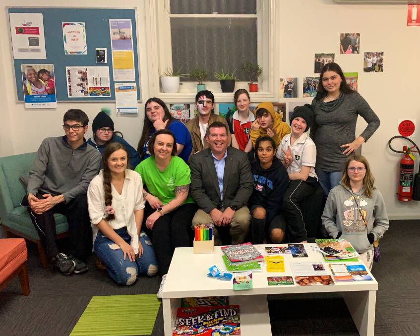 Dubbo MP Dugald Saunders with one of the many youth groups facilitated at Headspace Dubbo. 