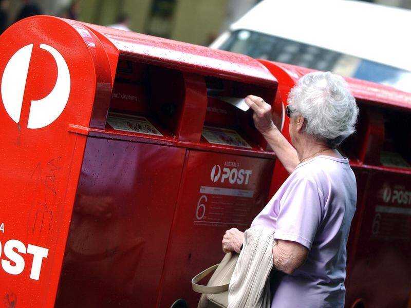 Labor says a proposed new delivery system for Australia Post would reduce services and jobs.