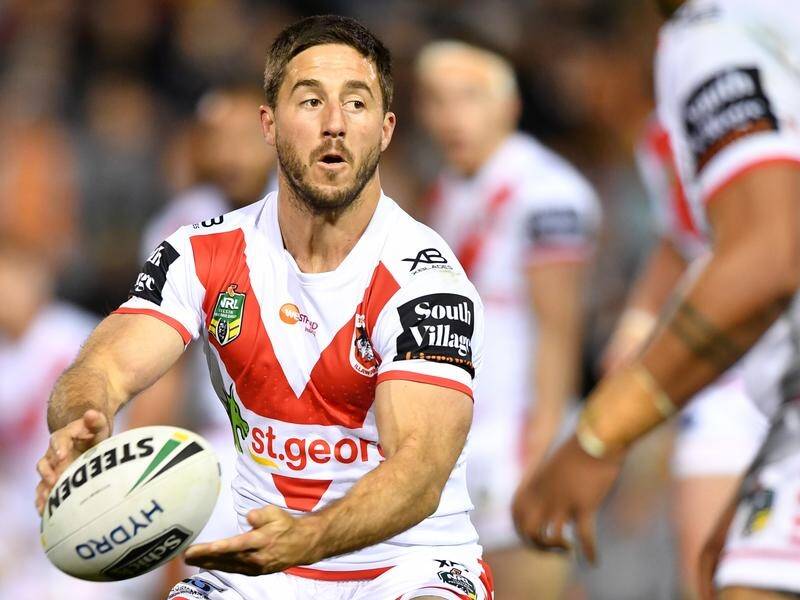 Ben Hunt shrugged off his latest clanger before the Dragons rose from a slump at the Wests Tigers.