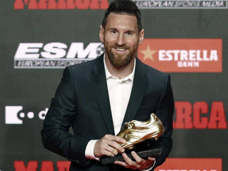 Barcelona forward Lionel Messi has won the European Golden Shoe for a record sixth time.