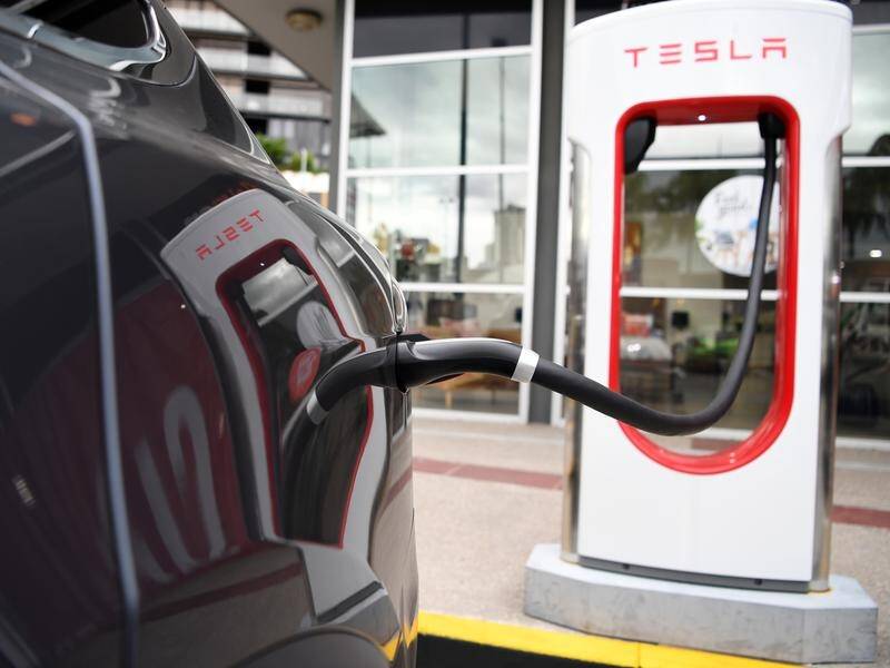 The South Australian government has decided to scrap a plan for a tax on electric vehicles.