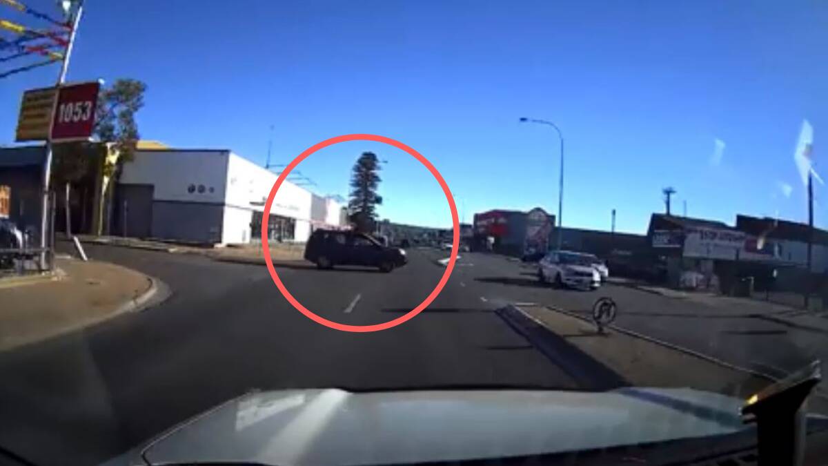 CRASH SCENE: A ‘very avoidable’ collision has divided opinion on who was at fault. Photo: DASH CAM OWNERS AUSTRALIA